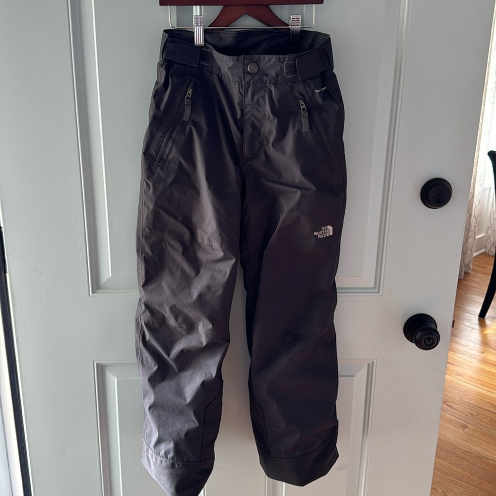 Boys 7/8 Northface snowpants
